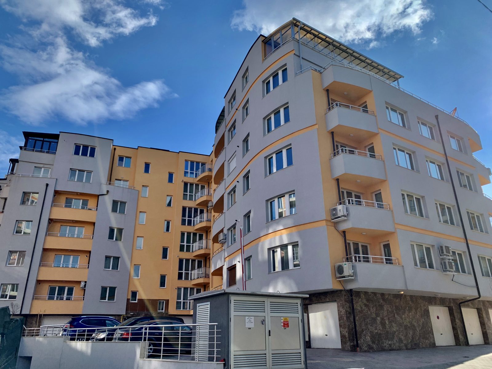 Сграда Витоша, Симеоново